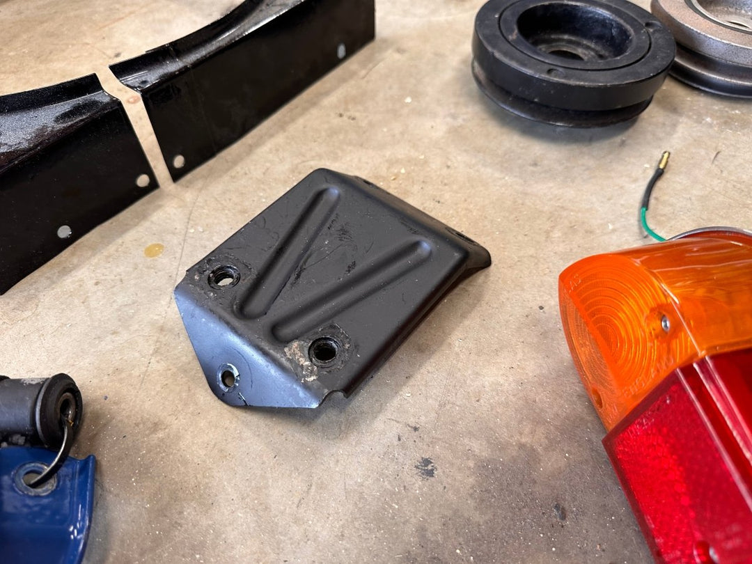 Verto Slave Cylinder Bracket - Classic Mini DIY