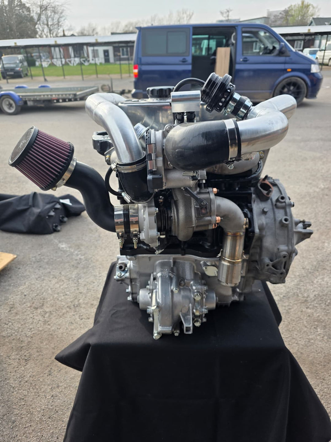 Turbocharger, downpipe and charge pipe routing on the BagSport A-series kit